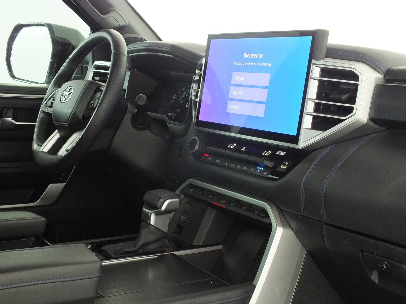 2025 Toyota Tundra Platinum 4WD *1-OWNER!*