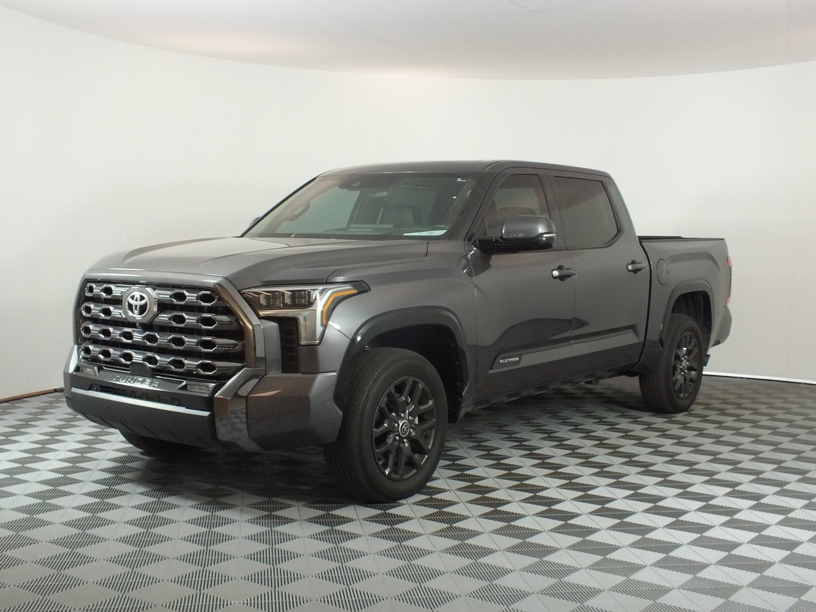 2023 Toyota Tundra Platinum 4WD *1-OWNER*