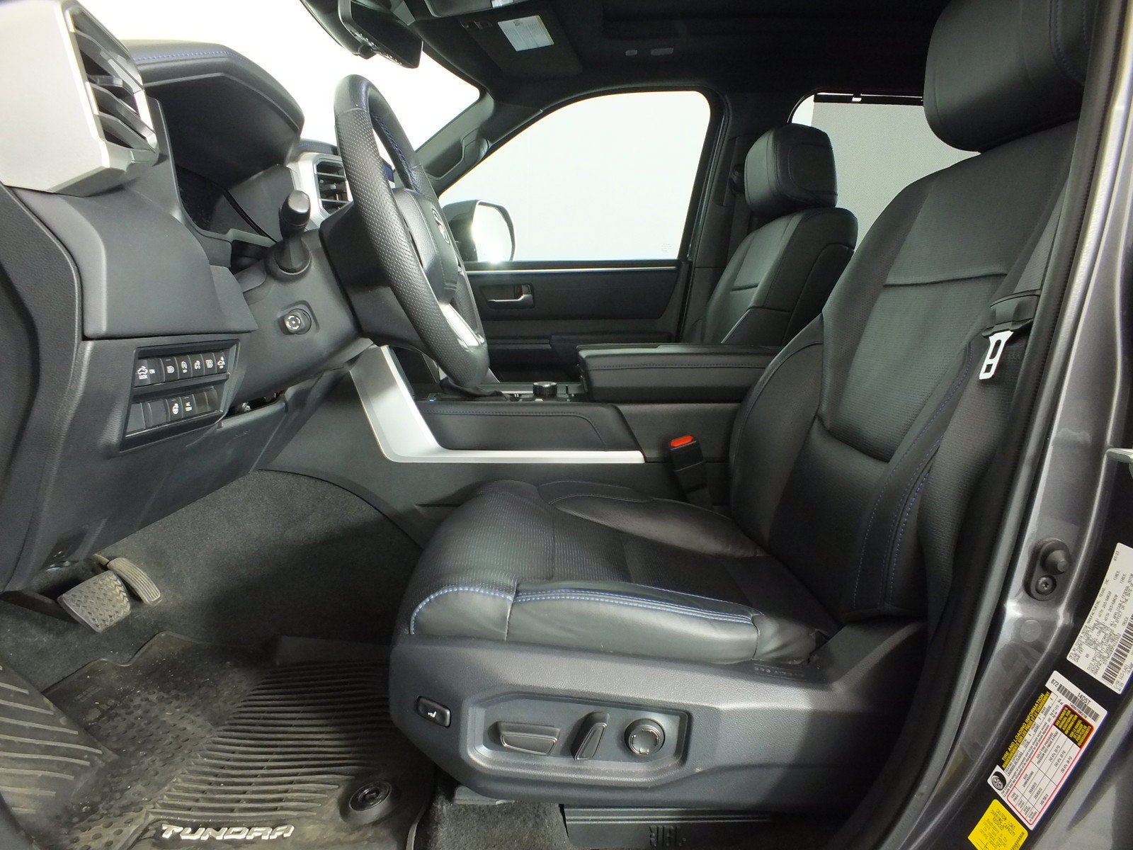 2023 Toyota Tundra Platinum 4WD *1-OWNER*