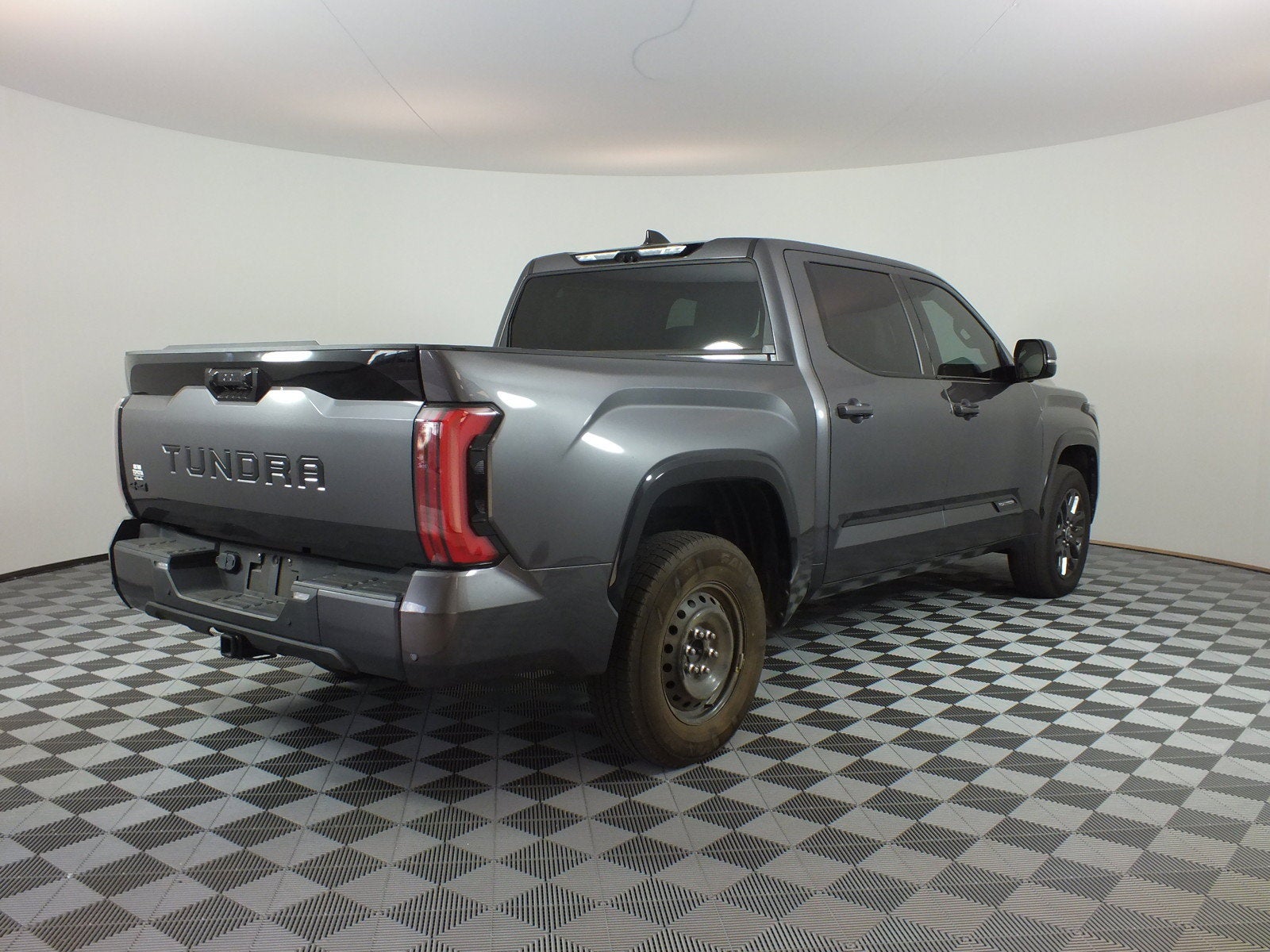 2023 Toyota Tundra Platinum 4WD *1-OWNER*