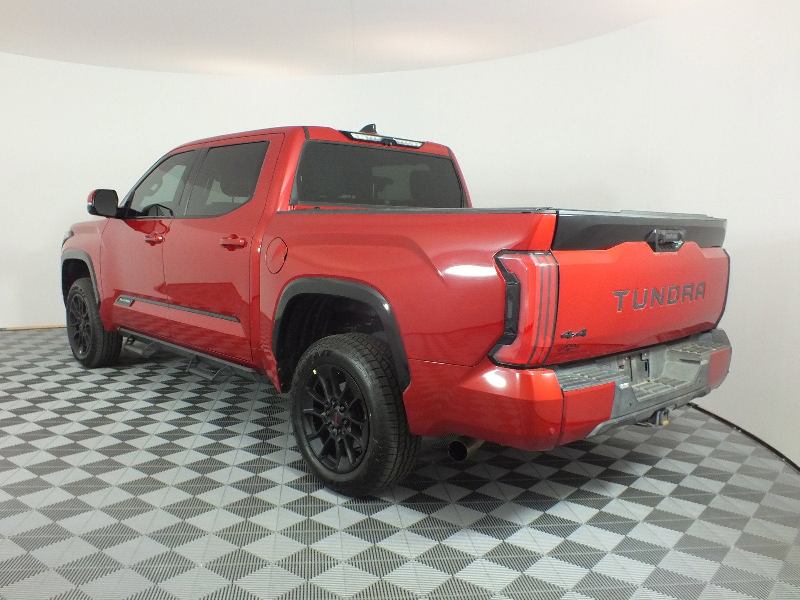 2022 Toyota Tundra Platinum 4WD *1-OWNER*