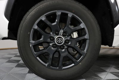 2024 Toyota Tundra Platinum Hybrid 4WD *1-OWNER*