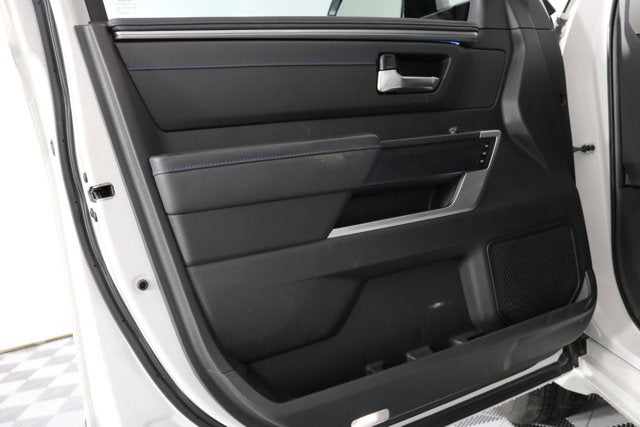 2024 Toyota Tundra Platinum Hybrid 4WD *1-OWNER*