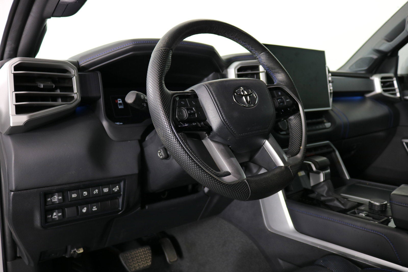 2024 Toyota Tundra Platinum Hybrid 4WD *1-OWNER*