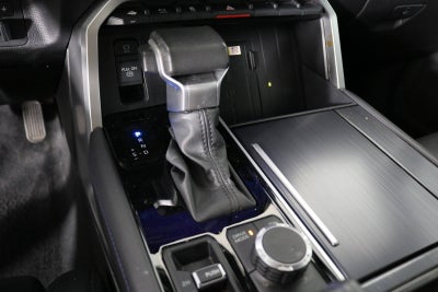 2024 Toyota Tundra Platinum Hybrid 4WD *1-OWNER*