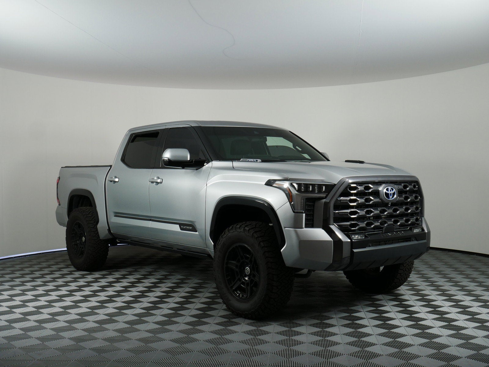 2023 Toyota Tundra Platinum Hybrid 4WD *CLEAN CARFAX*
