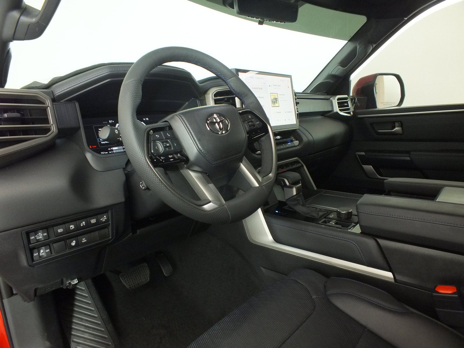 2026 Toyota Tundra Platinum Hybrid 4WD *1-OWNER! UNDER 1K MILES!*