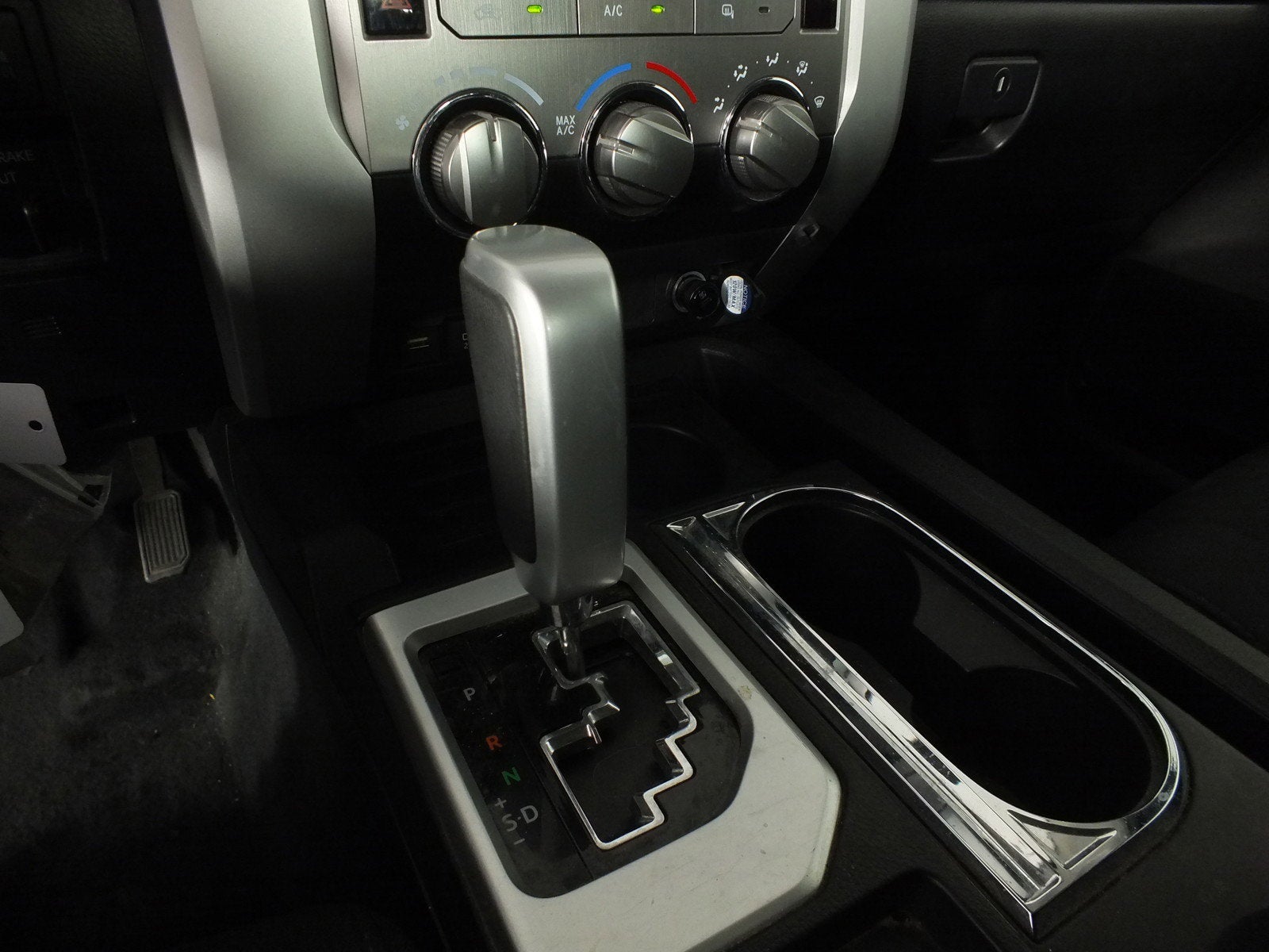 2020 Toyota Tundra SR5 2WD *UNDER 35K MILES!*