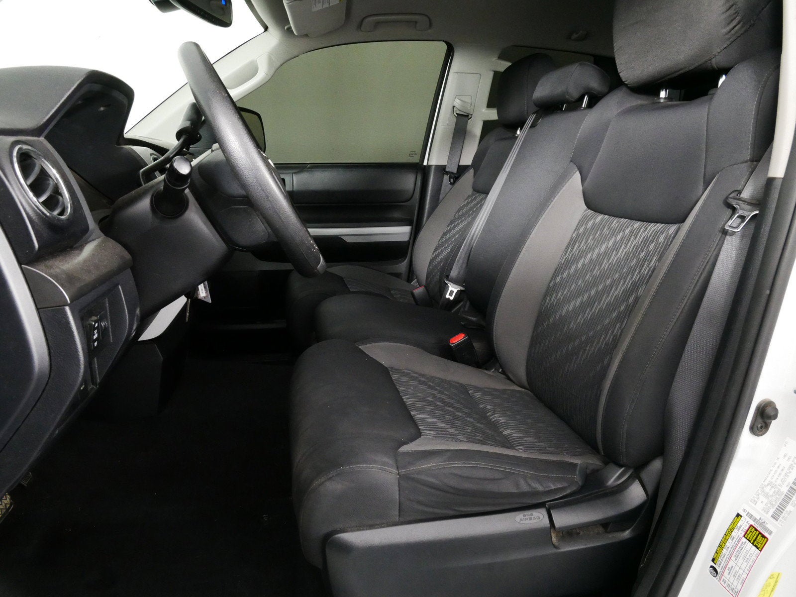 2021 Toyota Tundra SR5 *WELL MAINTAINED*