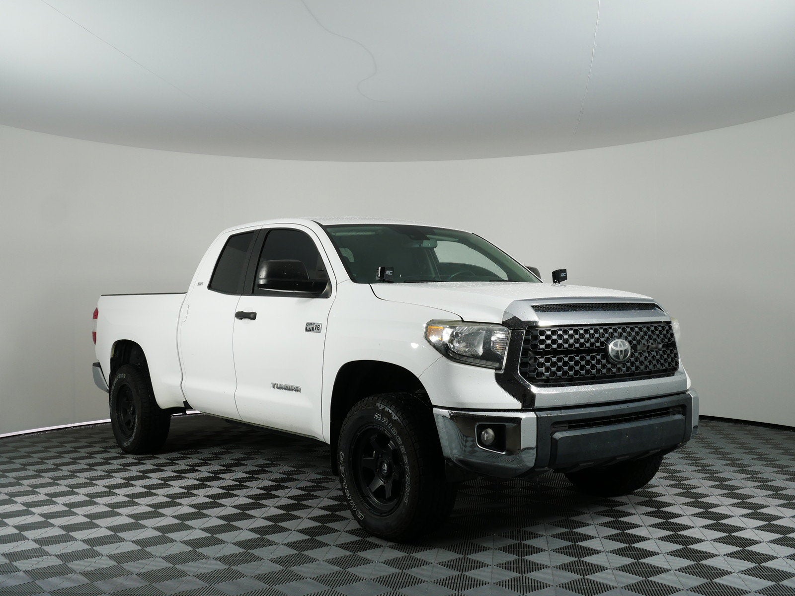 2021 Toyota Tundra SR5 *WELL MAINTAINED*