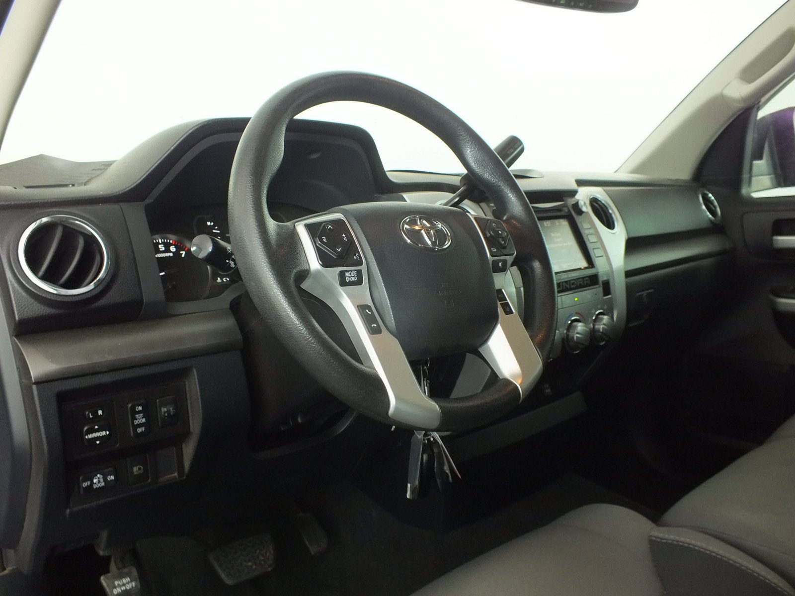 2019 Toyota Tundra SR5 4WD *1-OWNER*