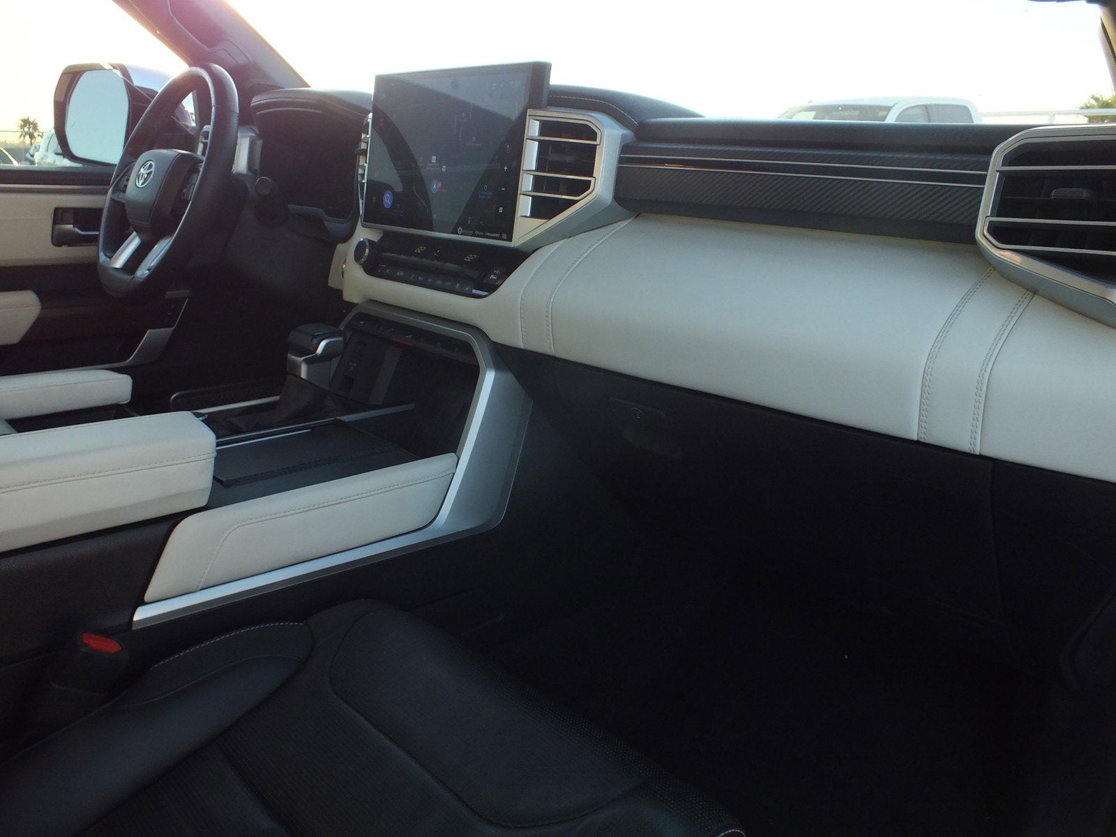 2023 Toyota Tundra Capstone Hybrid 4WD *1-OWNER! The Peak of Power and Prestige!*