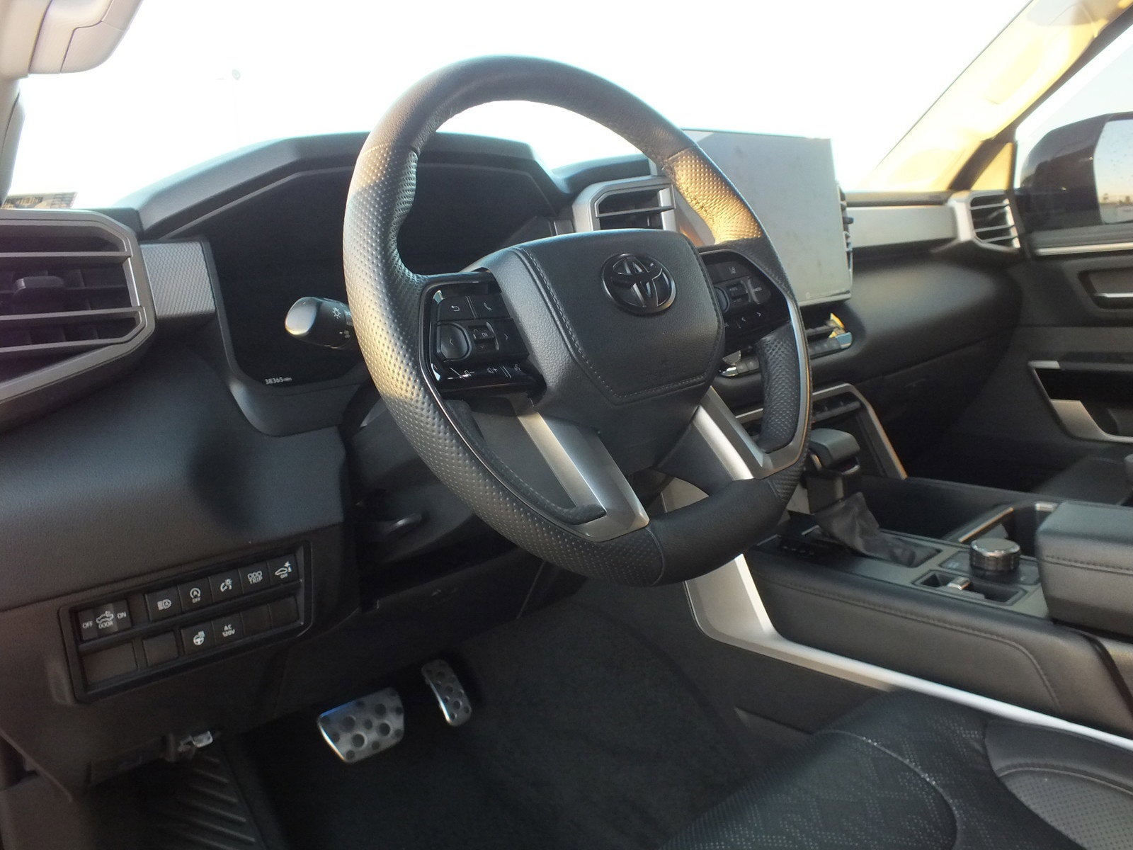 2024 Toyota Tundra Limited 4WD *1-OWNER! TRD OFF-ROAD PKG*