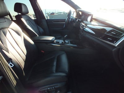 2015 BMW X5 xDrive50i AWD *SPORTY!*