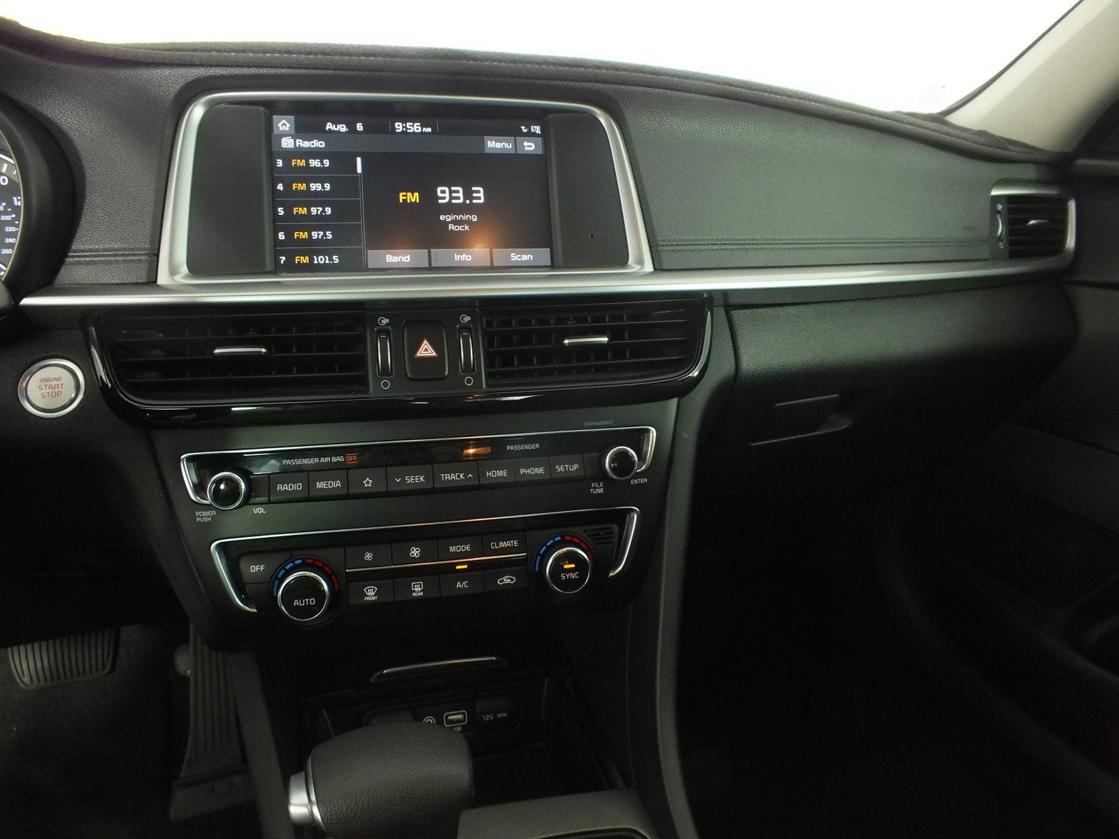 2019 Kia Optima S *RELIABLE DAILY DRIVER!*