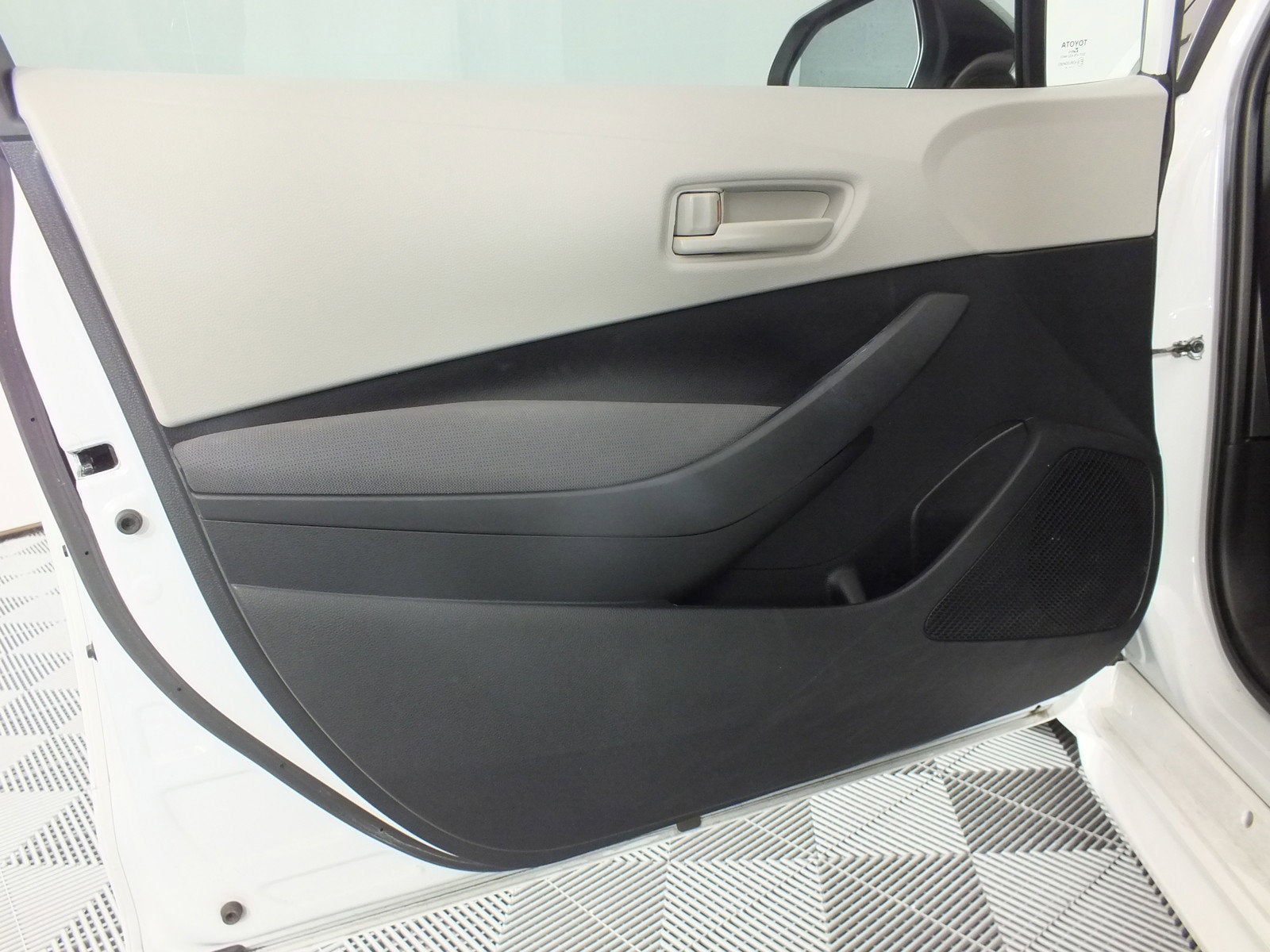 2024 Toyota Corolla LE *1-OWNER*