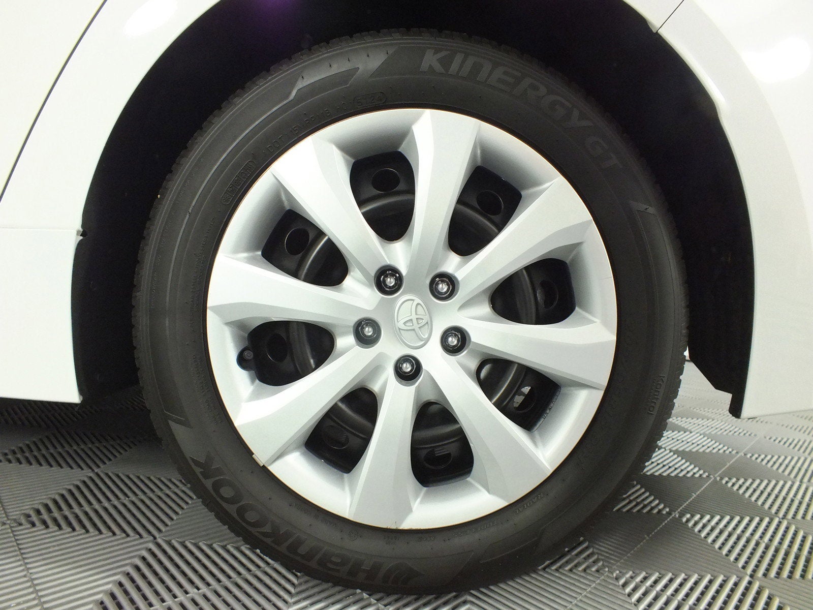 2025 Toyota Corolla LE FWD *1 OWNER, CLEAN CARFAX!*