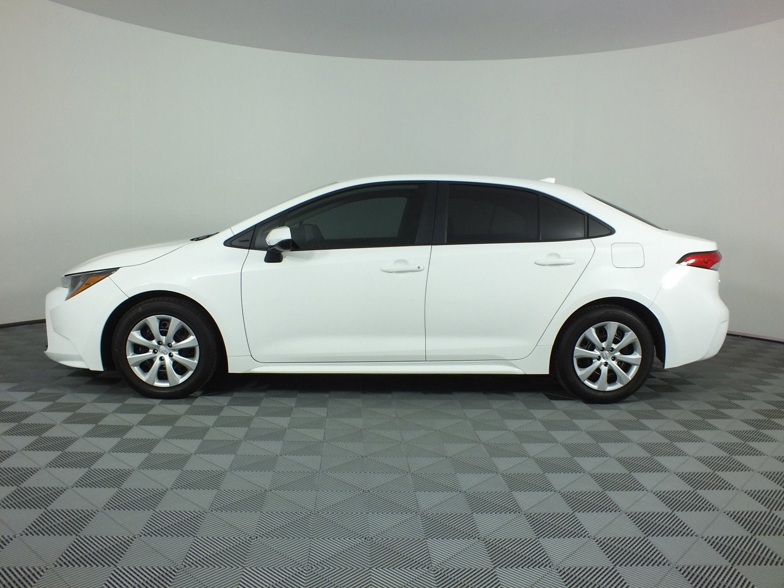 2025 Toyota Corolla LE FWD *1 OWNER, CLEAN CARFAX!*