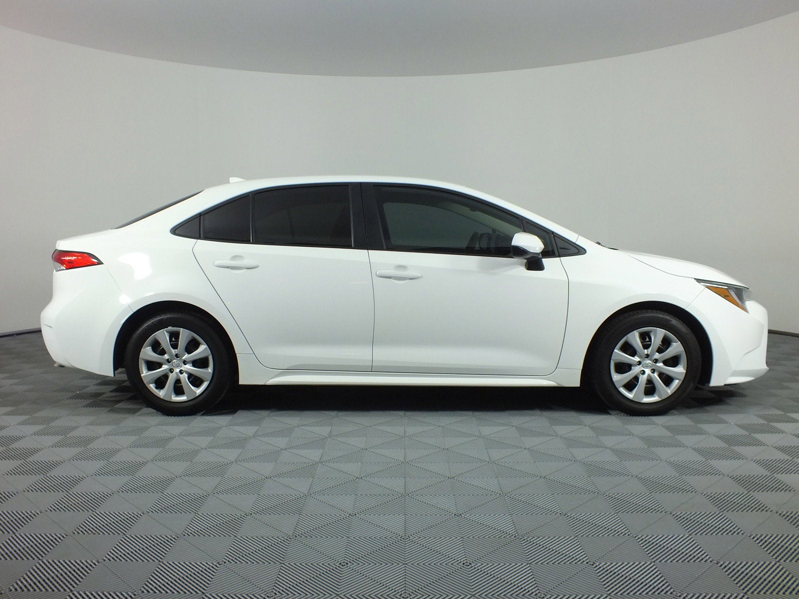 2025 Toyota Corolla LE FWD *1 OWNER, CLEAN CARFAX!*