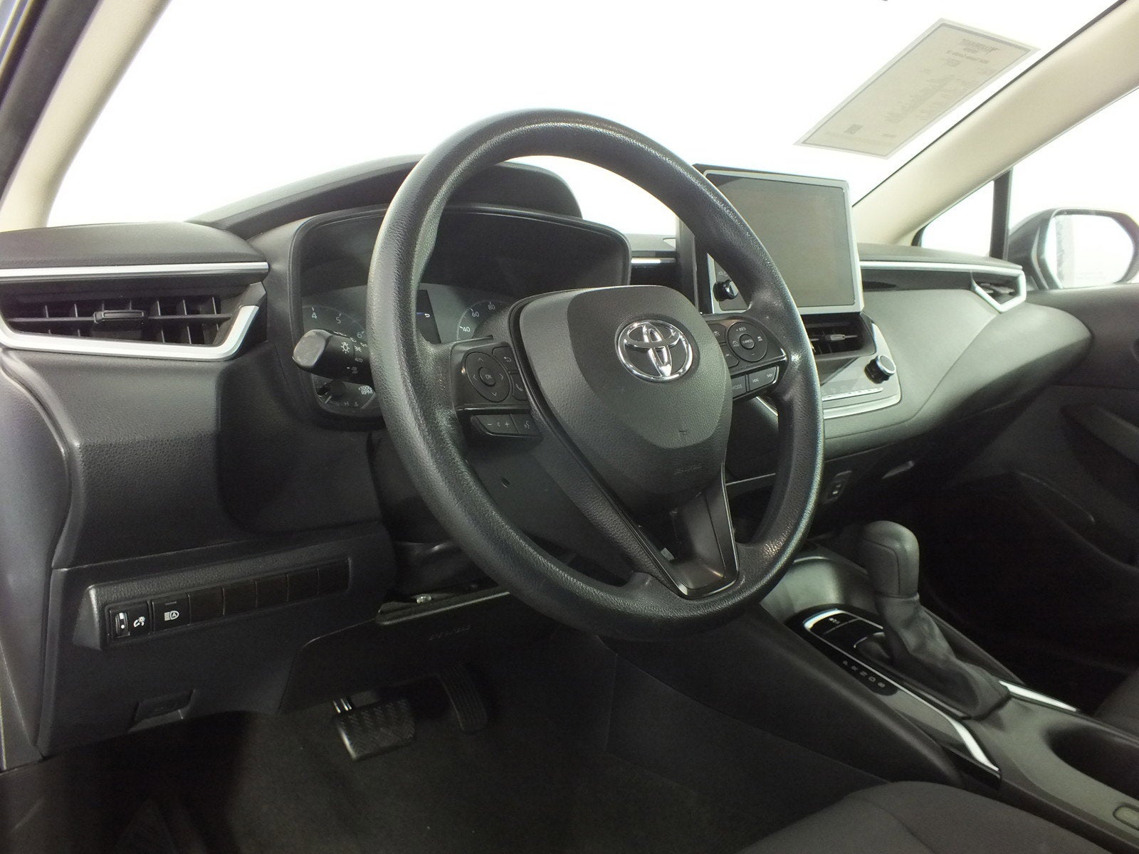 2024 Toyota Corolla LE *RELIABLE DAILY DRIVER!*