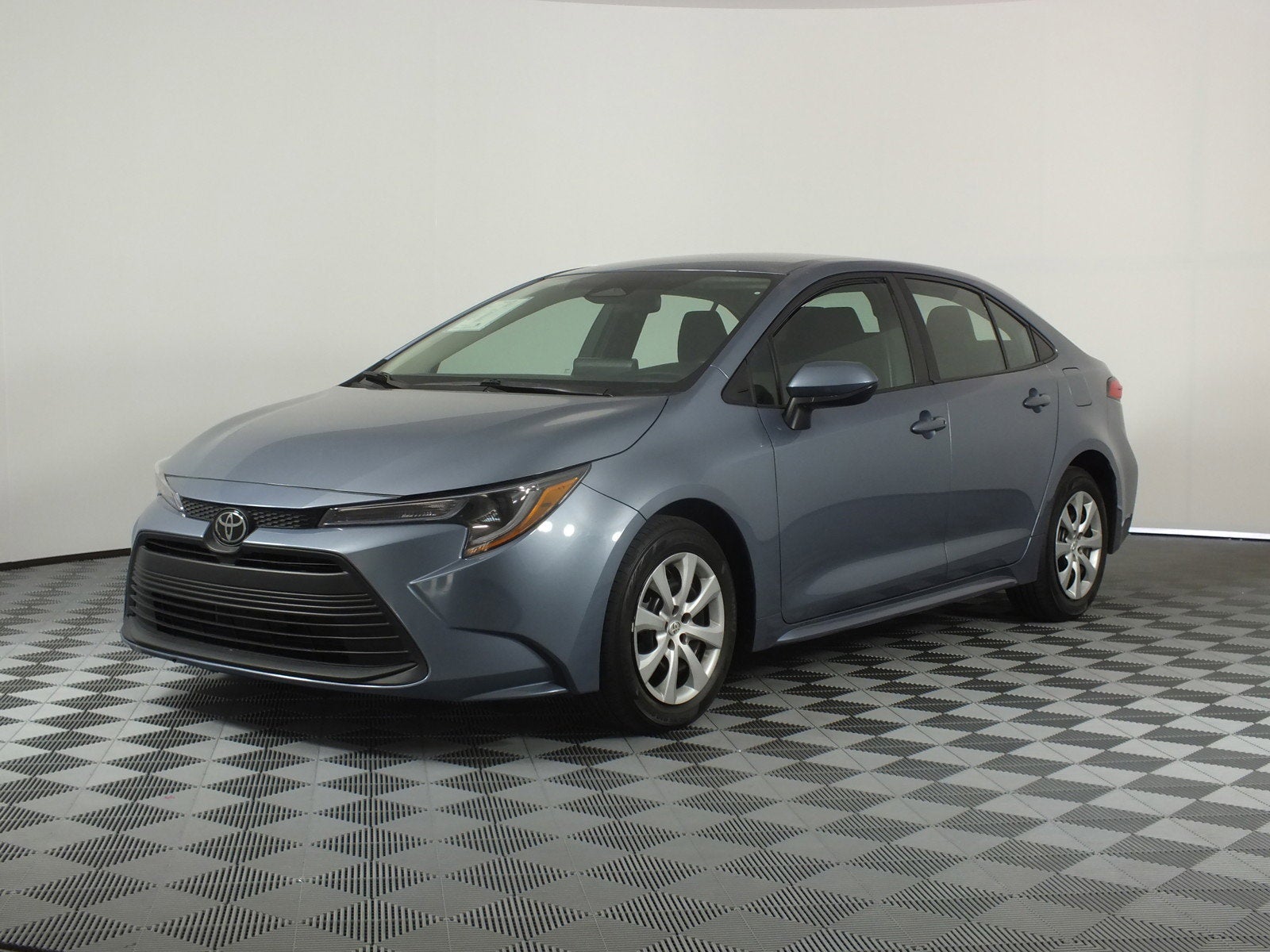 2024 Toyota Corolla LE *RELIABLE DAILY DRIVER!*