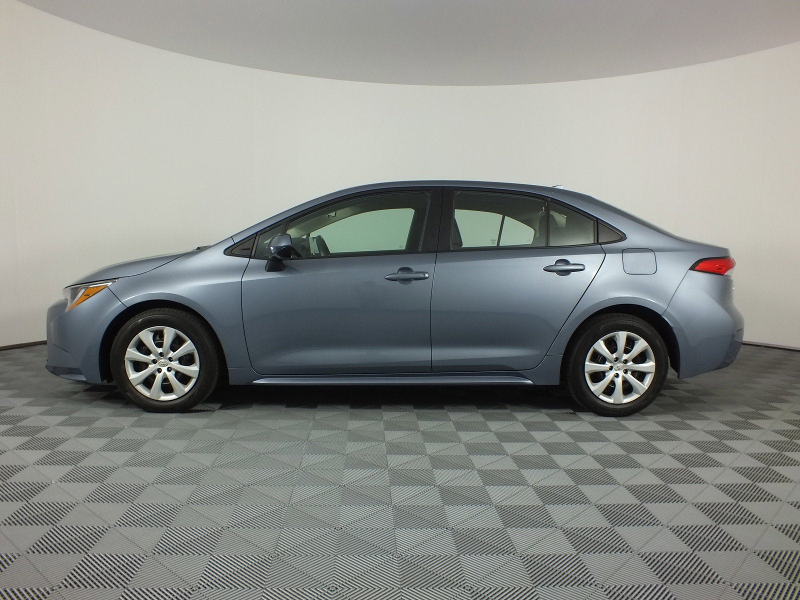 2024 Toyota Corolla LE *RELIABLE DAILY DRIVER!*