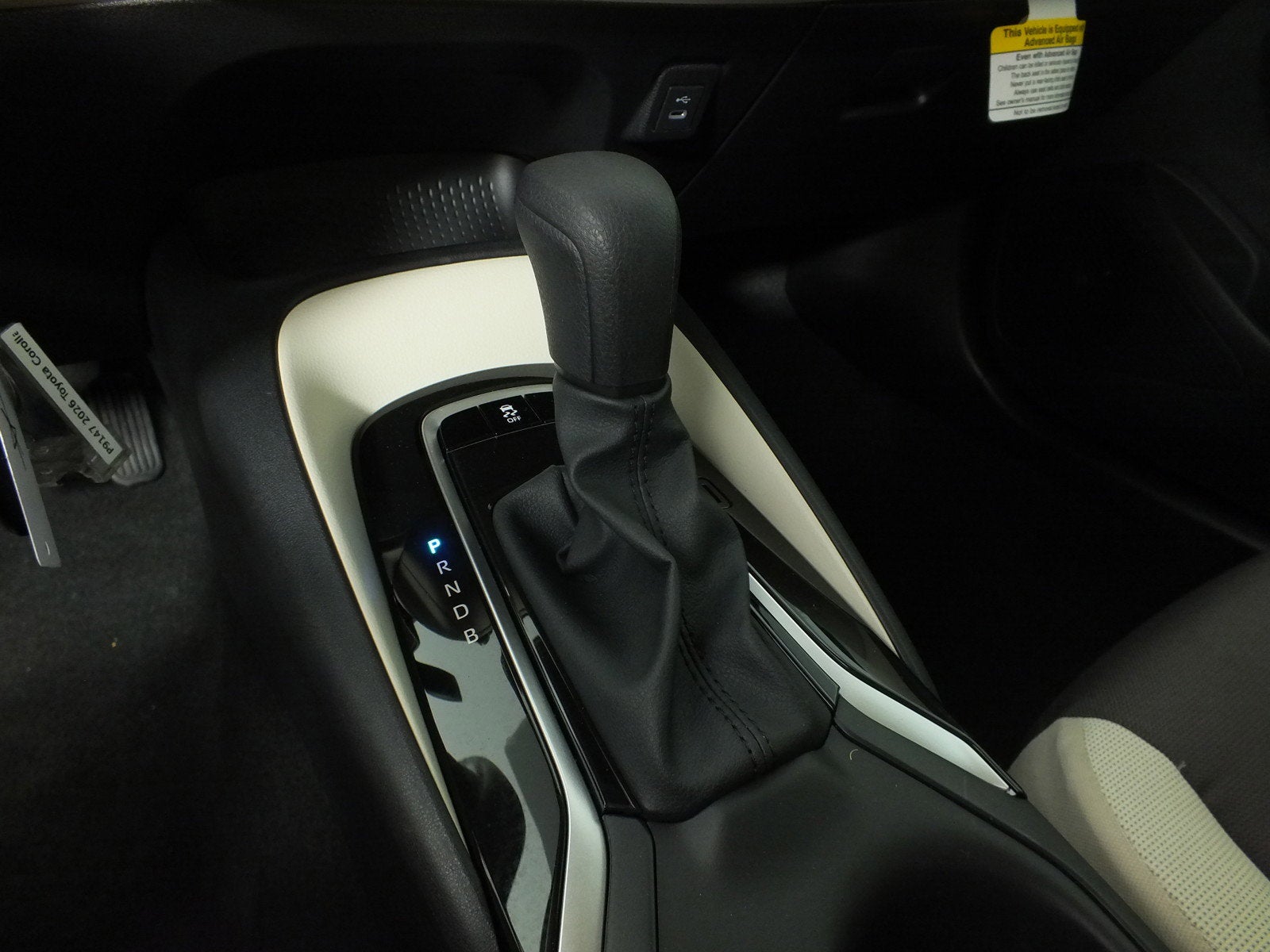 2026 Toyota Corolla LE *NEARLY BRAND NEW!*