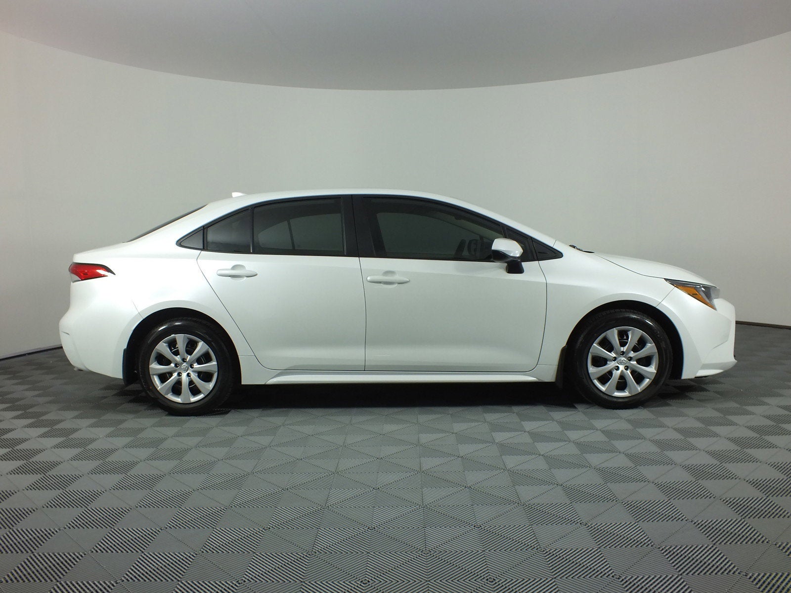 2026 Toyota Corolla LE *NEARLY BRAND NEW!*