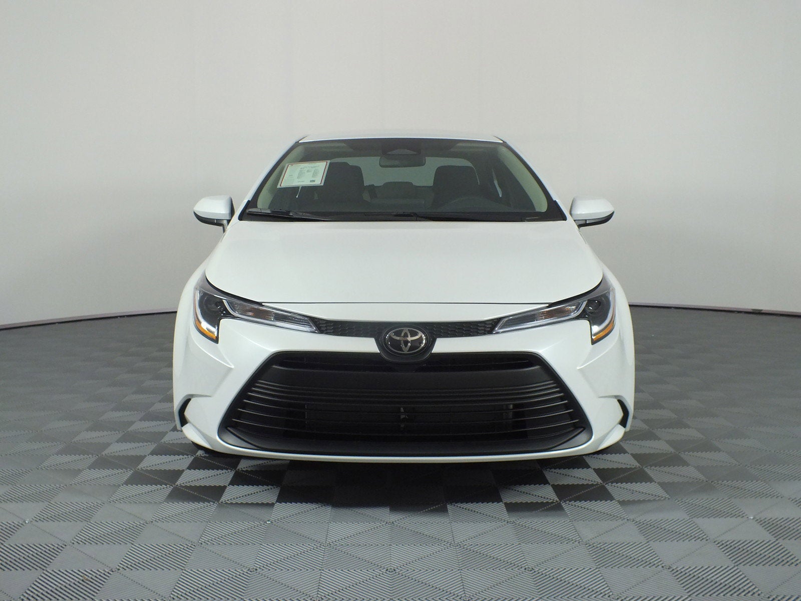 2026 Toyota Corolla LE *NEARLY BRAND NEW!*