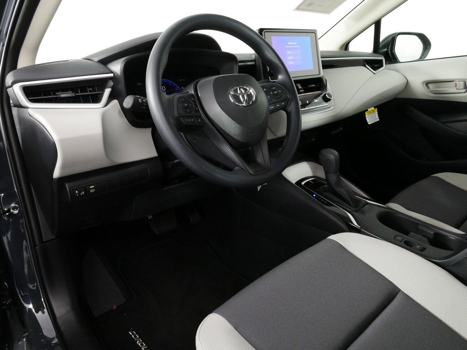 2026 Toyota Corolla LE * LIKE NEW!*