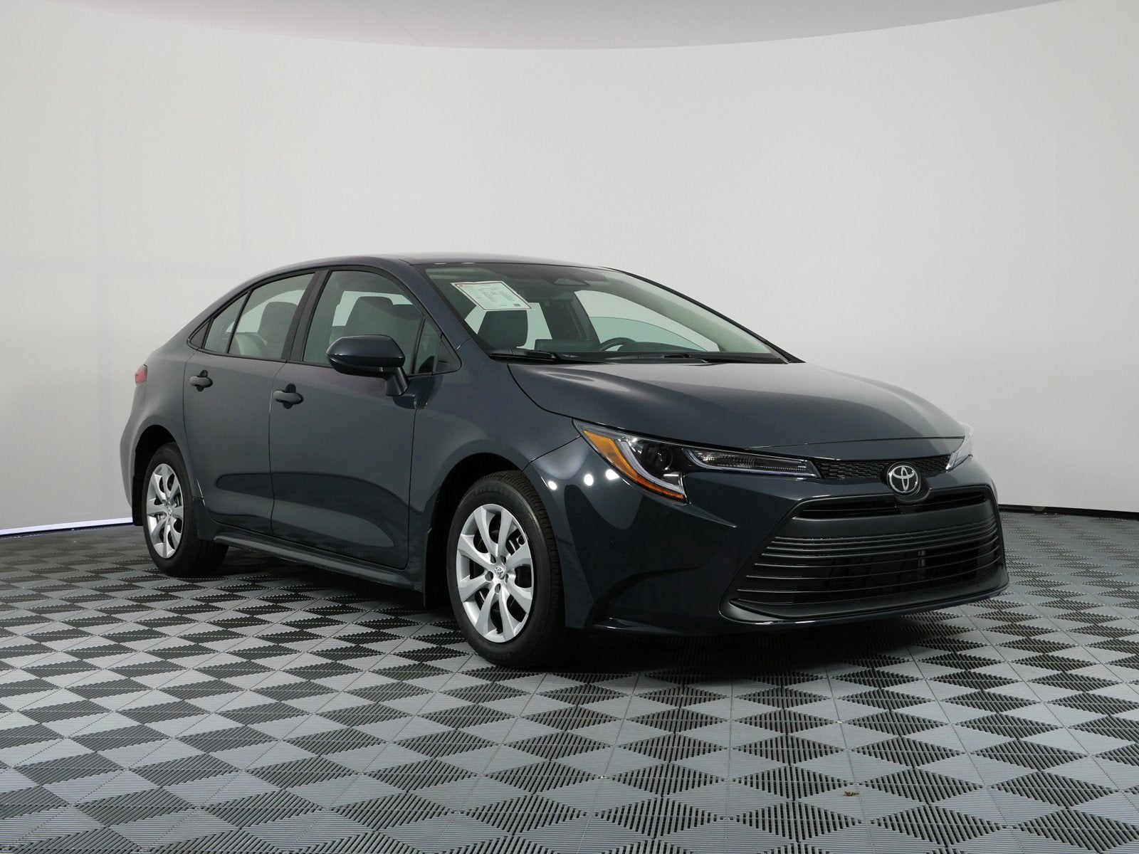 2026 Toyota Corolla LE * LIKE NEW!*