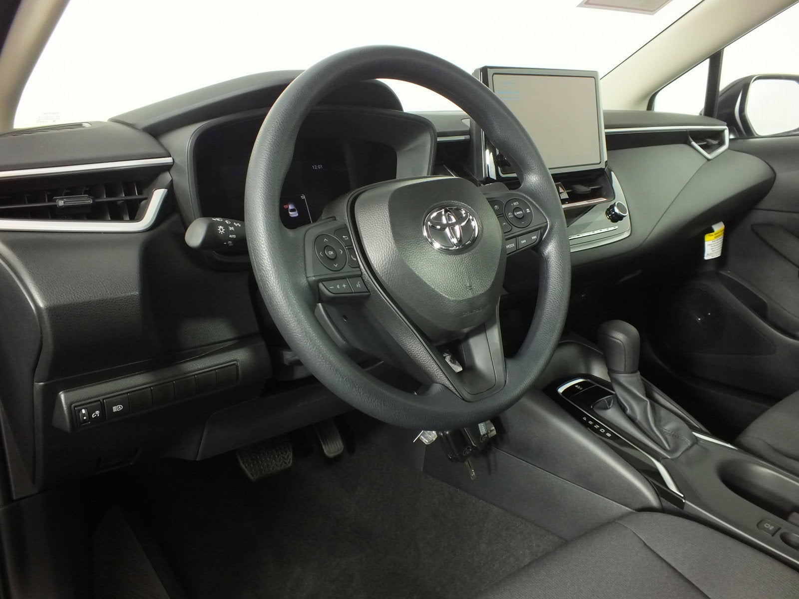 2026 Toyota Corolla LE *SPORTY & LIKE NEW!*