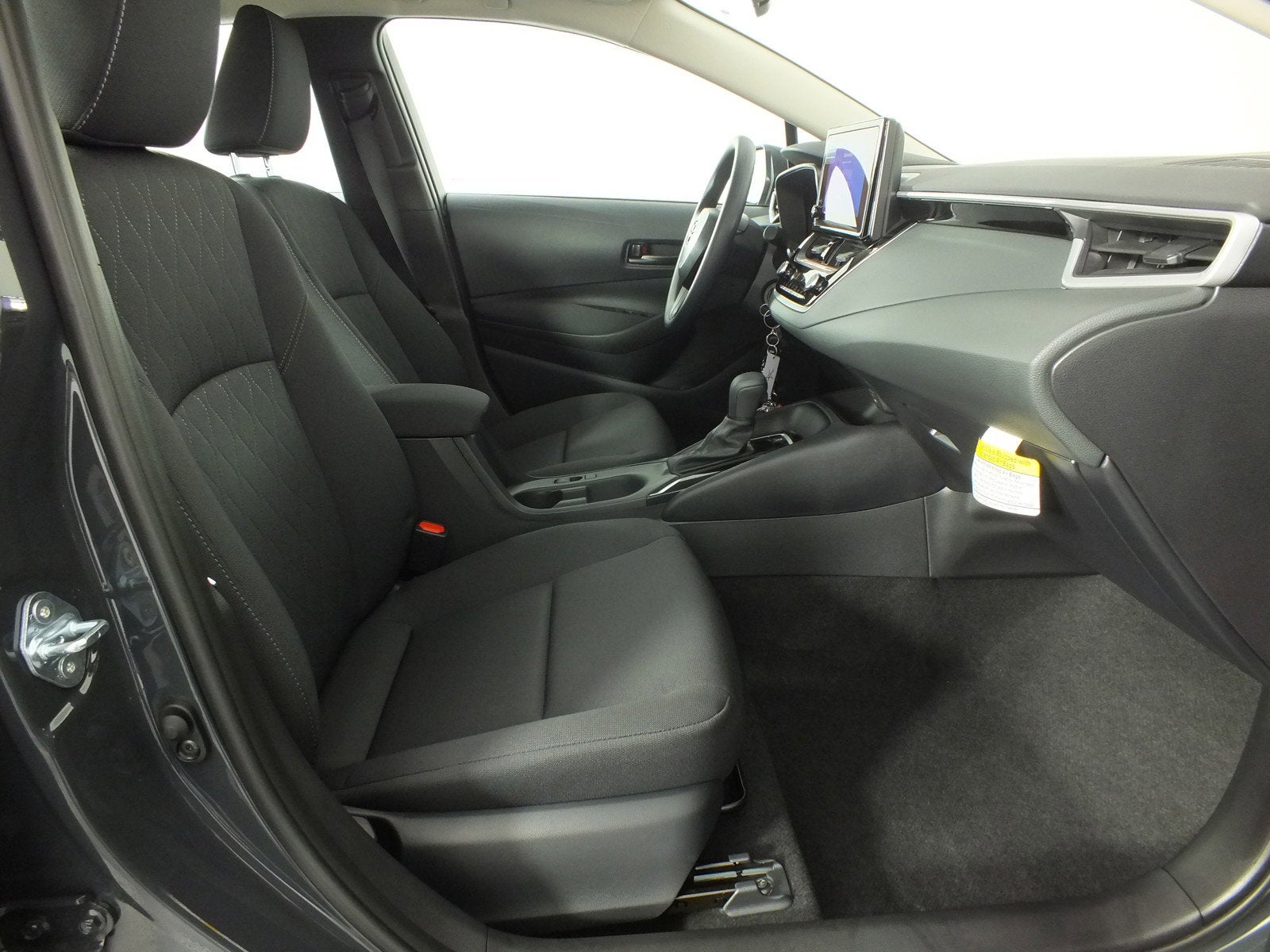 2026 Toyota Corolla LE *SPORTY & LIKE NEW!*