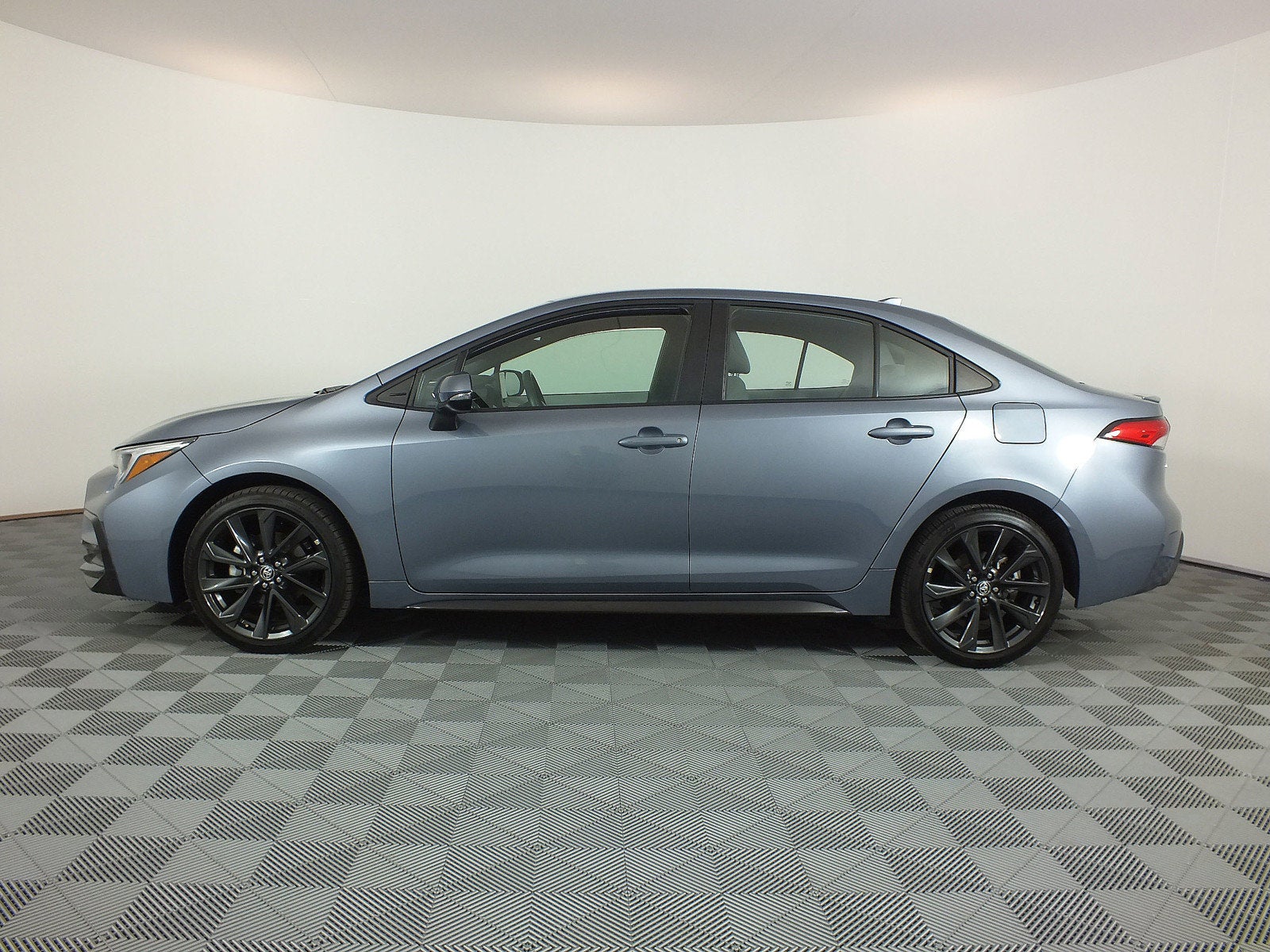 2026 Toyota Corolla SE *1-OWNER! LOOKS GREAT!*
