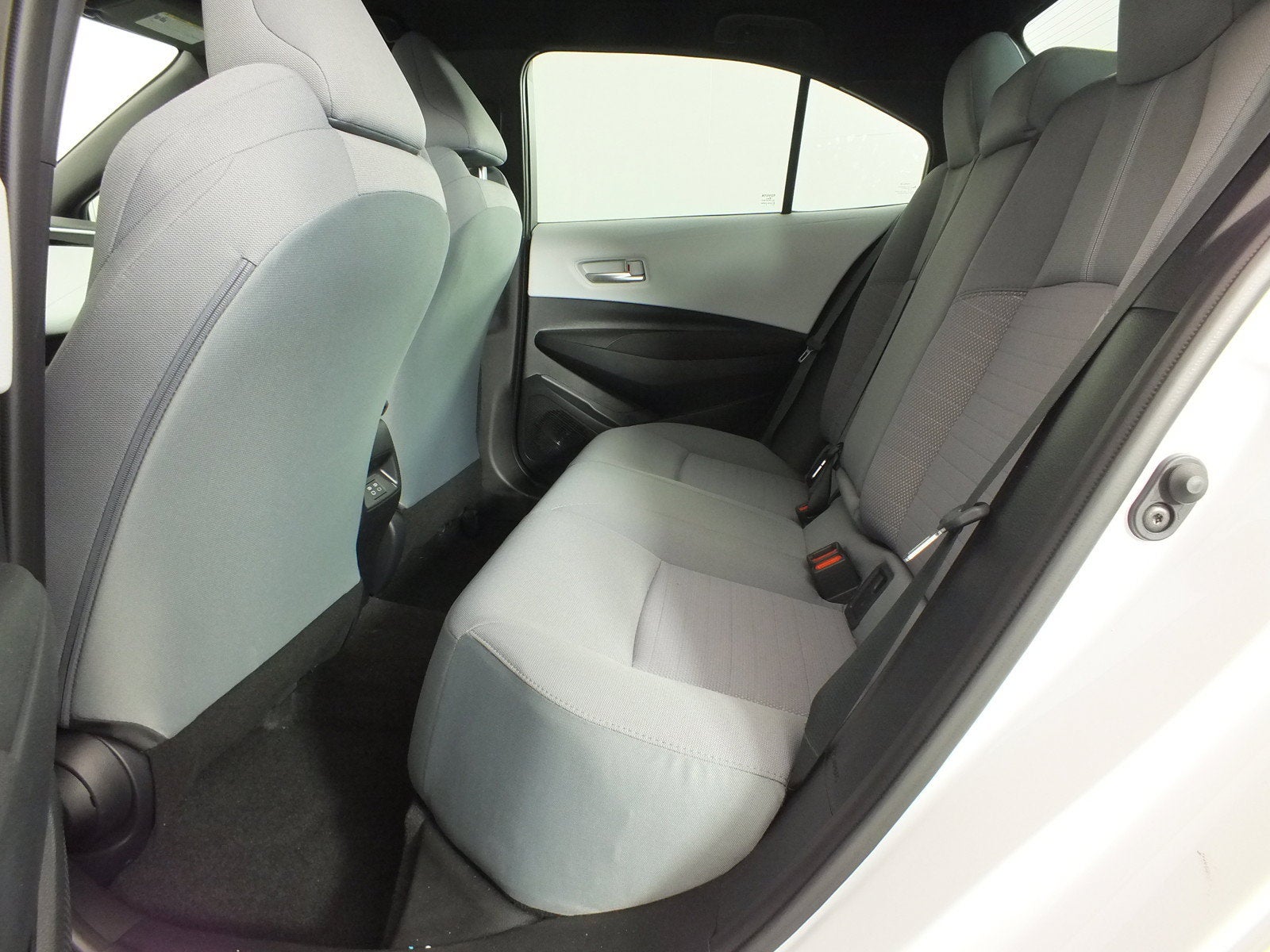 2026 Toyota Corolla SE *1-OWNER! ONLY 7K MILES!*