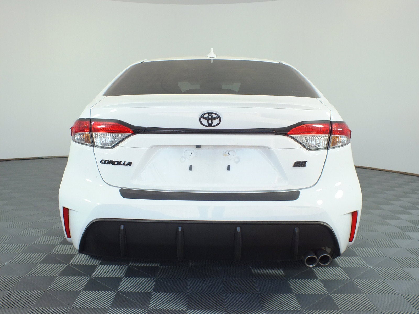2026 Toyota Corolla SE *1-OWNER! ONLY 7K MILES!*