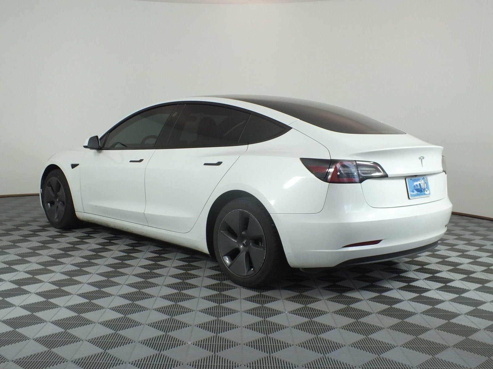 2023 Tesla Model 3 Base *1-OWNER!*