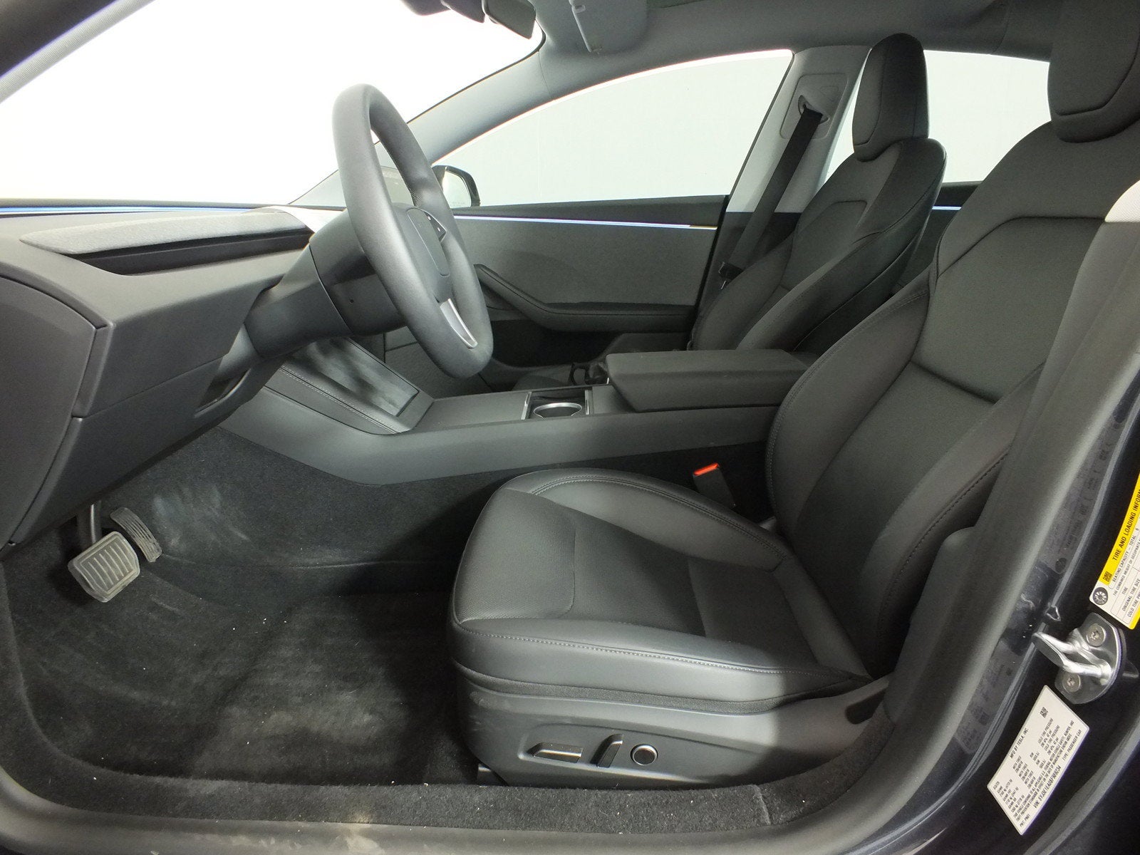 2025 Tesla Model 3 Long Range *1-OWNER*