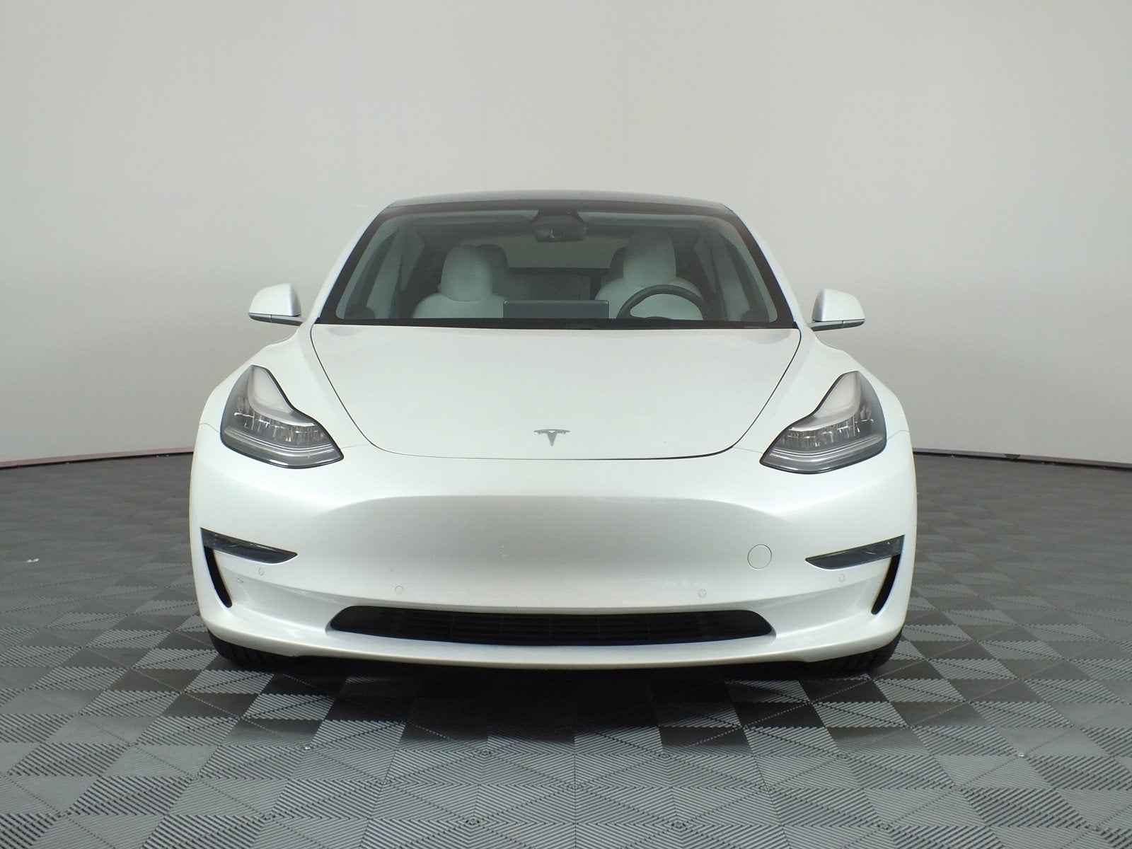 2020 Tesla Model 3 Standard Range *CLEAN CARFAX*