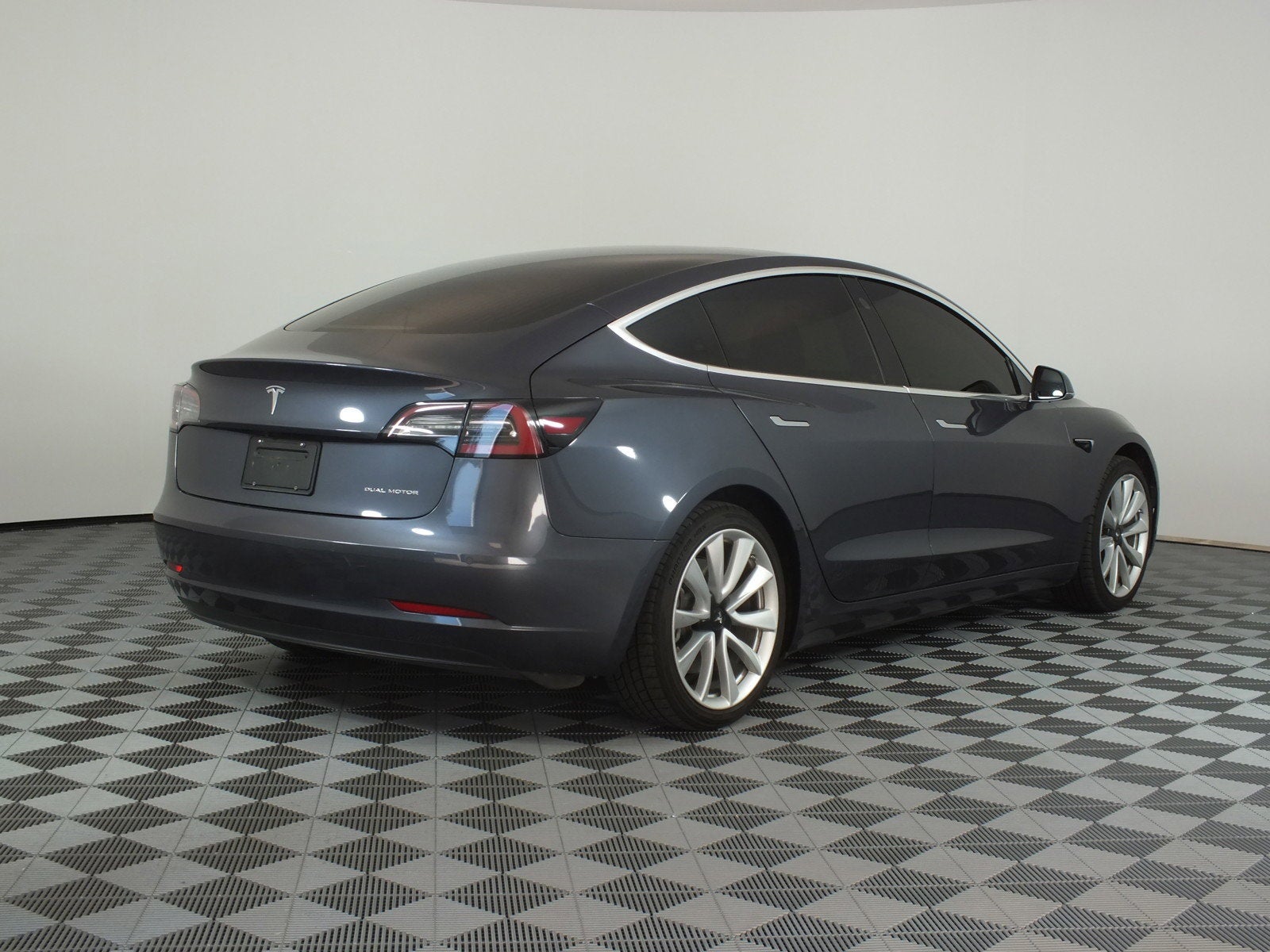 2020 Tesla Model 3 Long Range AWD *CLEAN CARFAX*