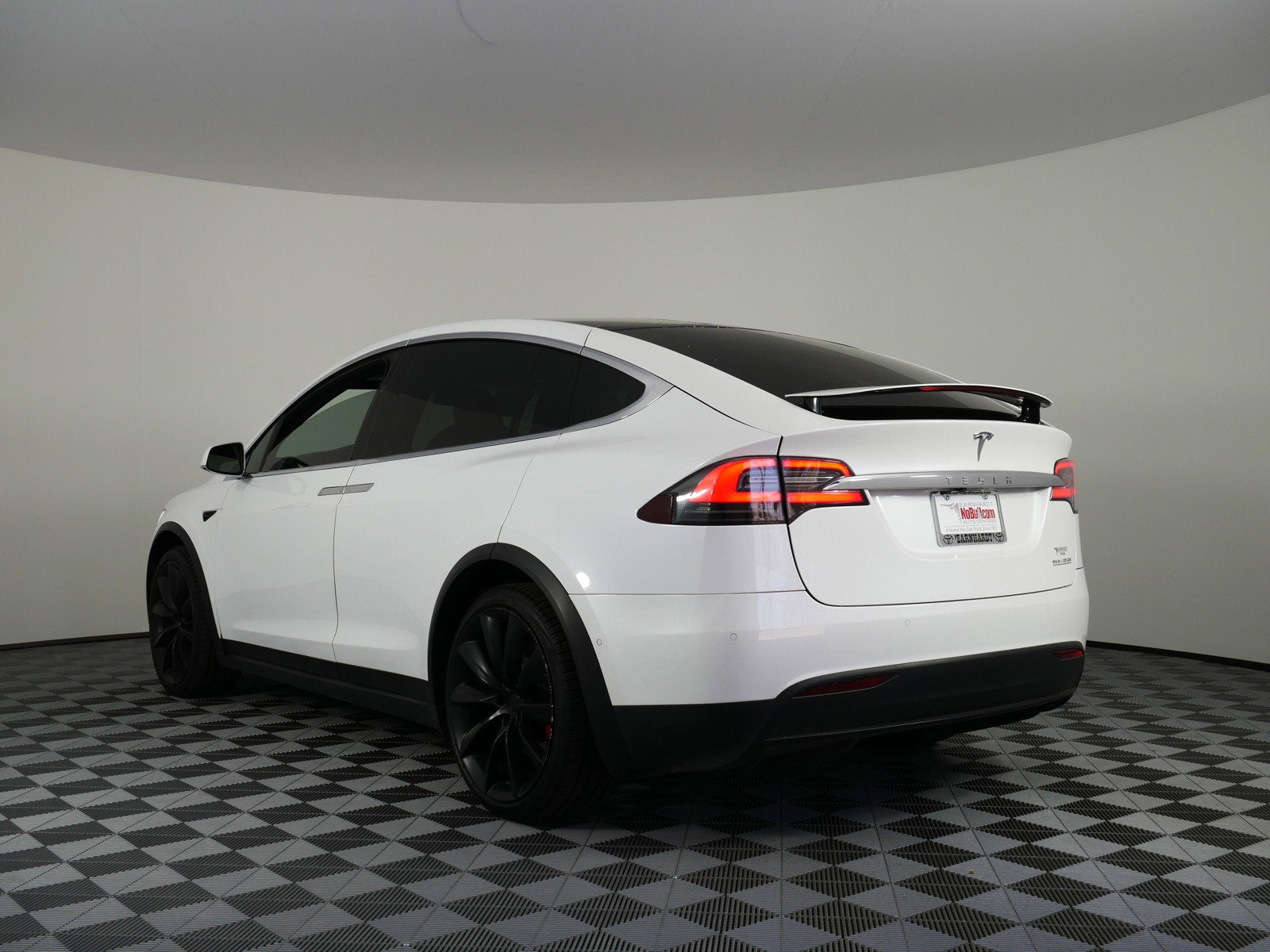 2020 Tesla Model X Performance AWD *LOOKS GREAT INSIDE AND OUT!*
