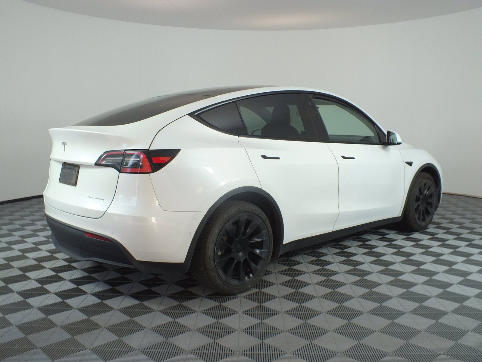 2021 Tesla Model Y Long Range AWD *WELL MAINTAINED!*