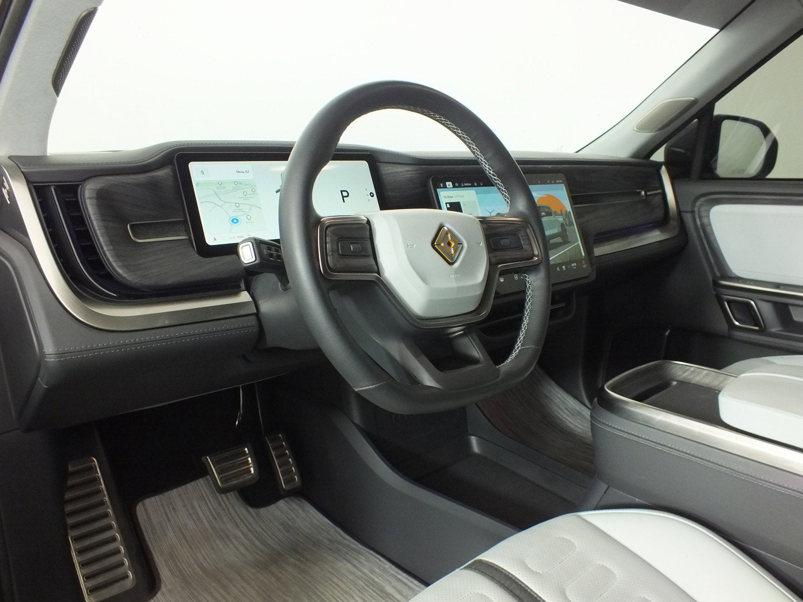 2022 Rivian R1T Adventure Package AWD *CLEAN CARFAX!*