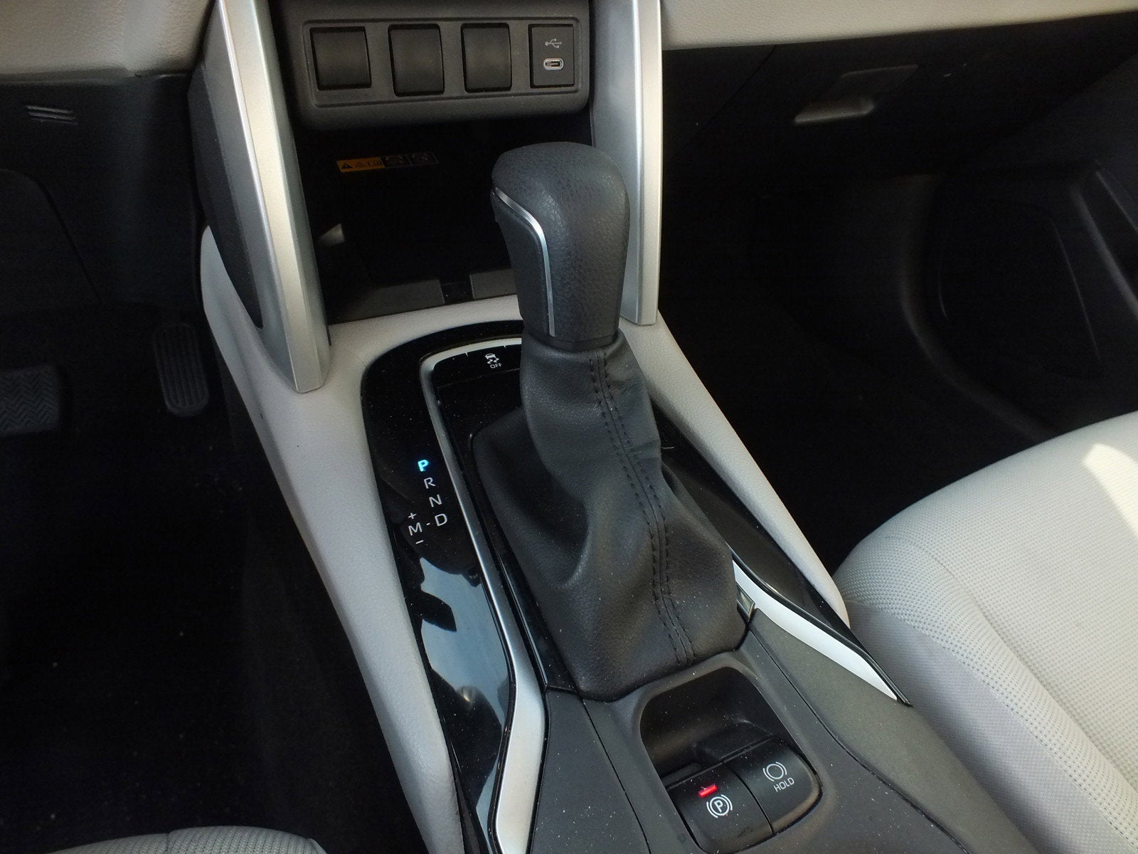 2024 Toyota Corolla Cross LE *1-OWNER*