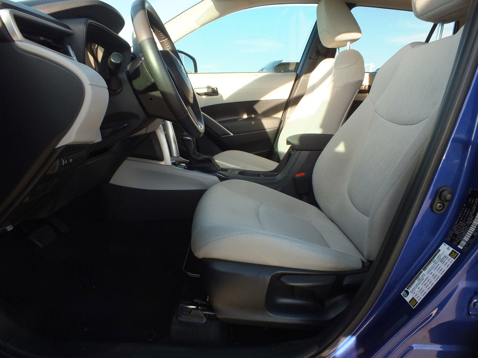 2024 Toyota Corolla Cross LE *1-OWNER*