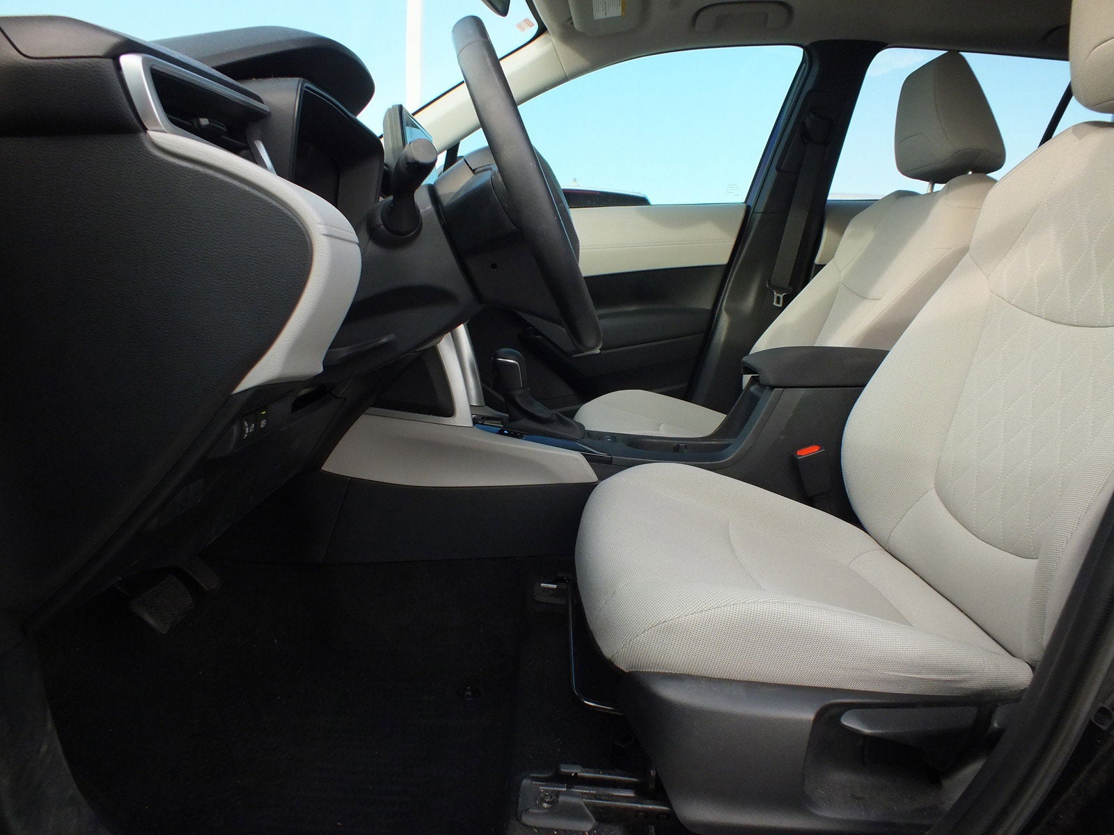 2023 Toyota Corolla Cross LE FWD *1 0WNER, CLEAN CARFAX!*