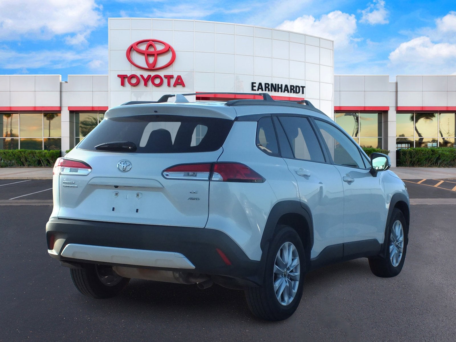 2023 Toyota Corolla Cross LE AWD *LOW MILES! CLEAN CARFAX*