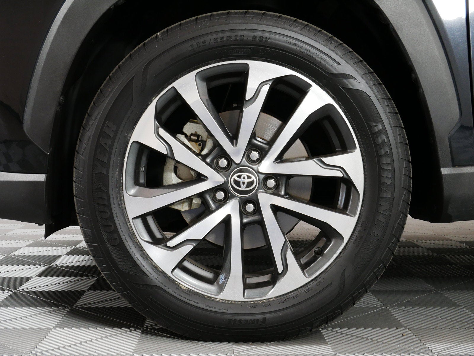 2023 Toyota Corolla Cross XLE *1-OWNER*