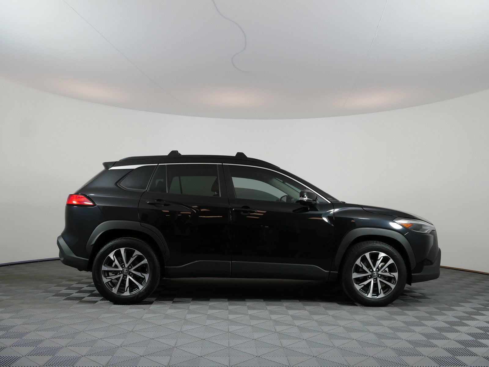 2023 Toyota Corolla Cross XLE *1-OWNER*
