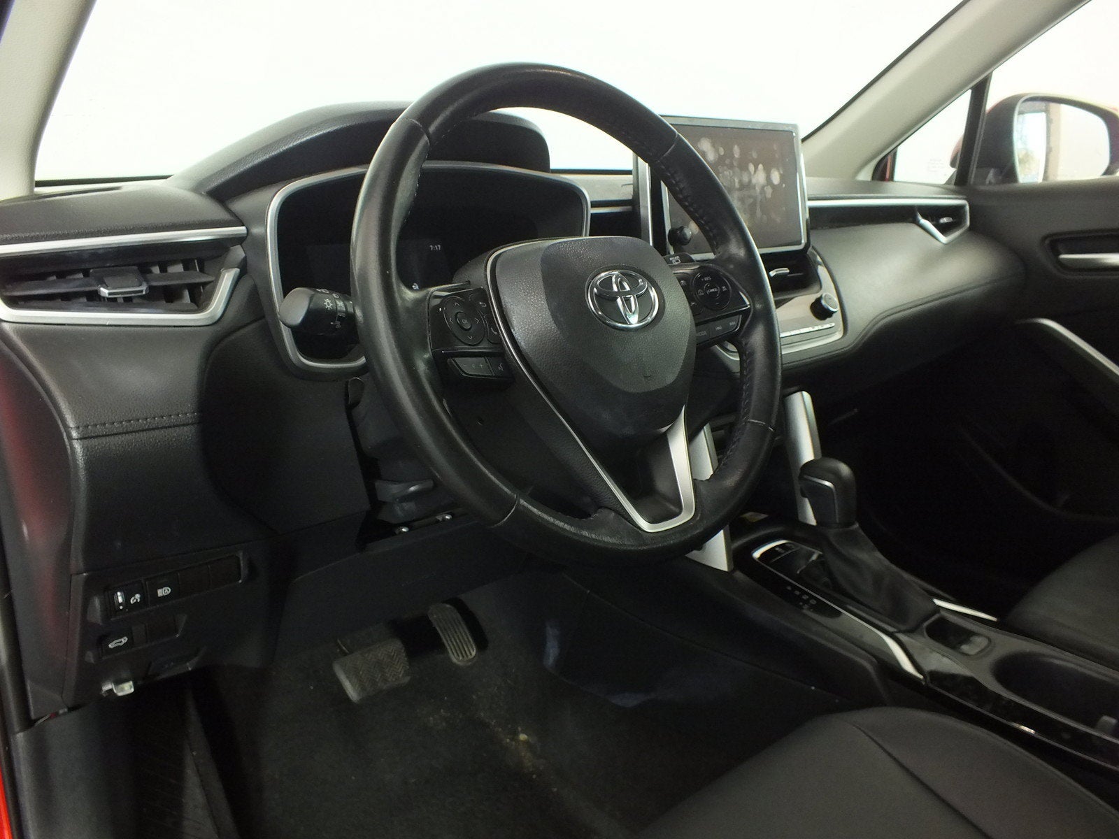 2023 Toyota Corolla Cross XLE *1-OWNER*